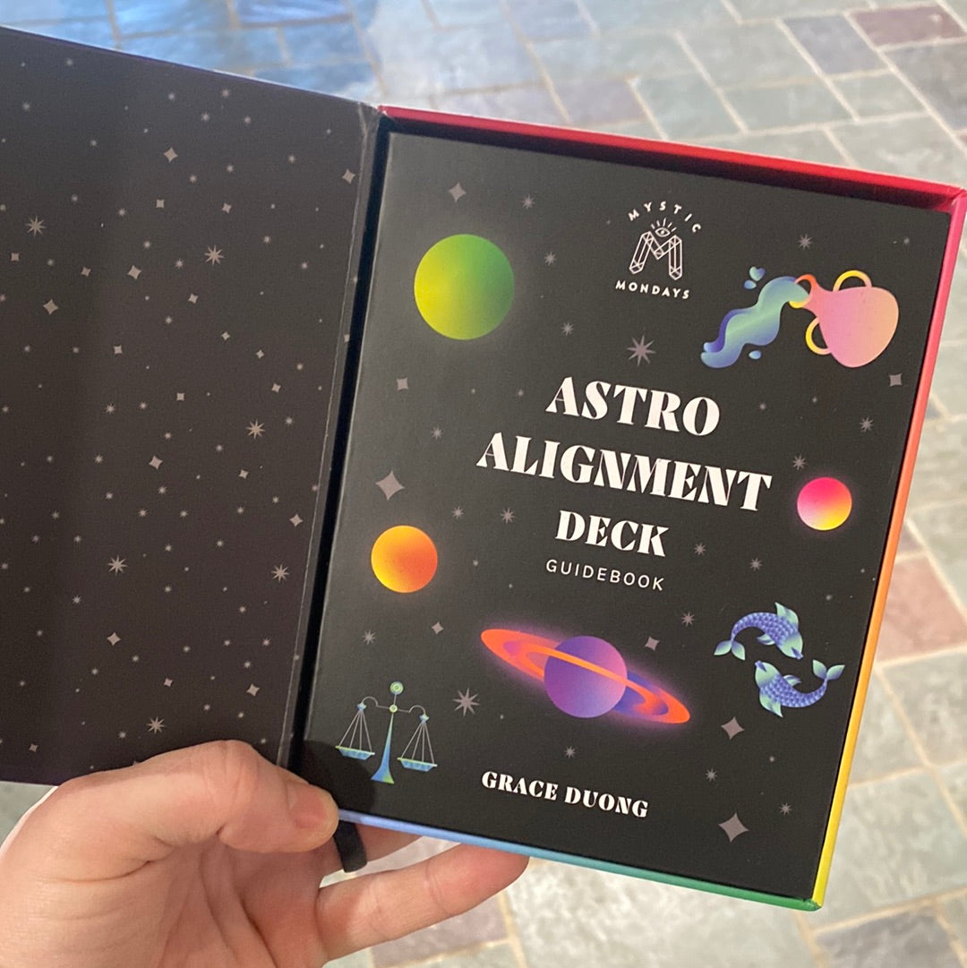 Mystic Mondays: The Astro Alignment Deck: A Deck and Guidebook for Celestial Connection