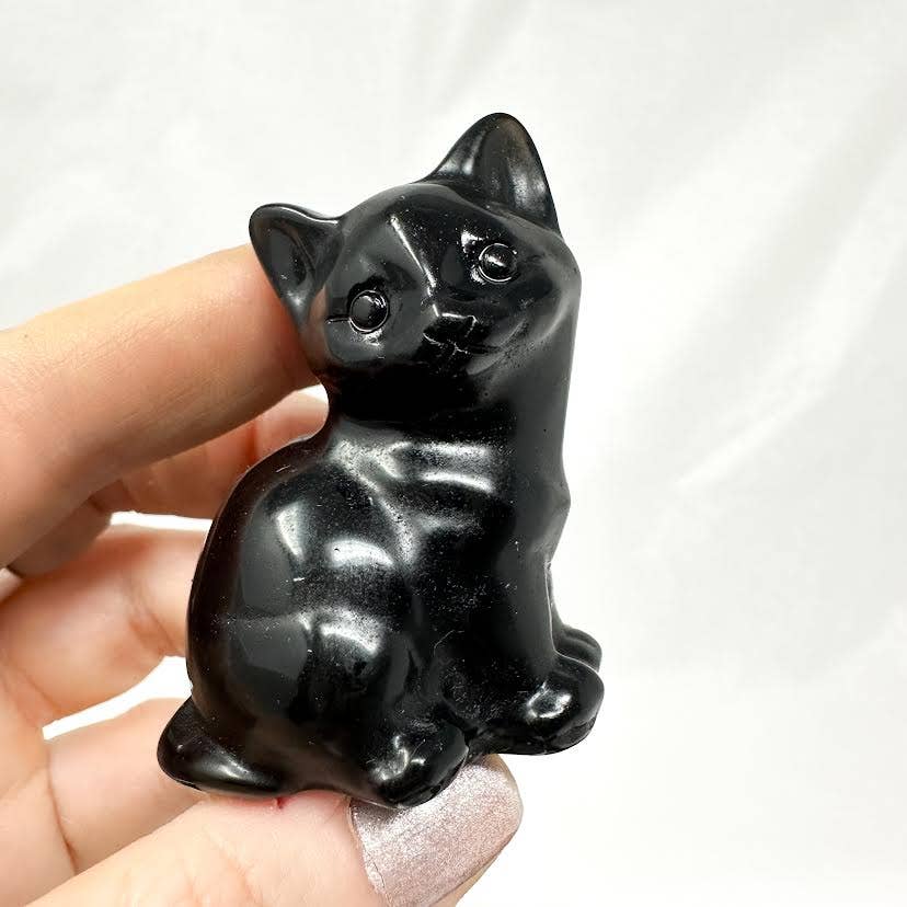 Sitting Obsidian Cat