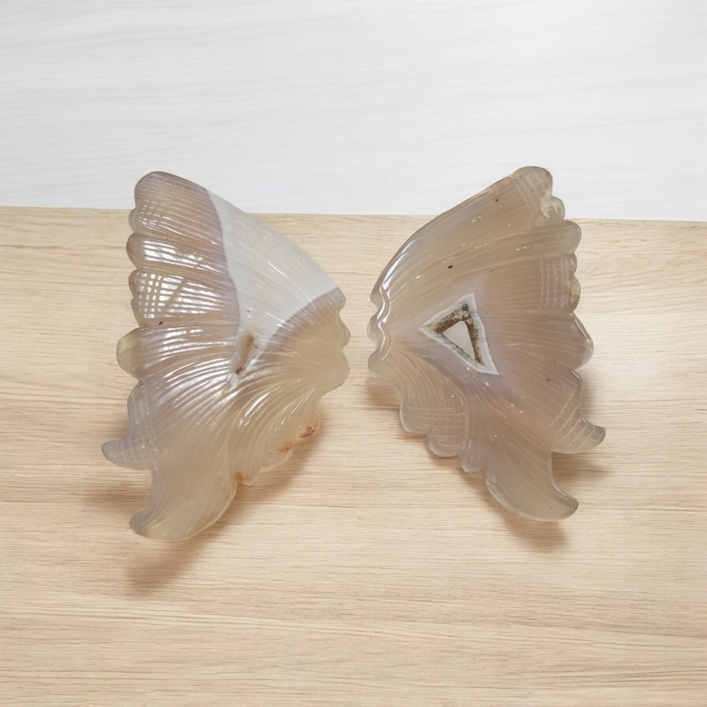 Agate wings with stand