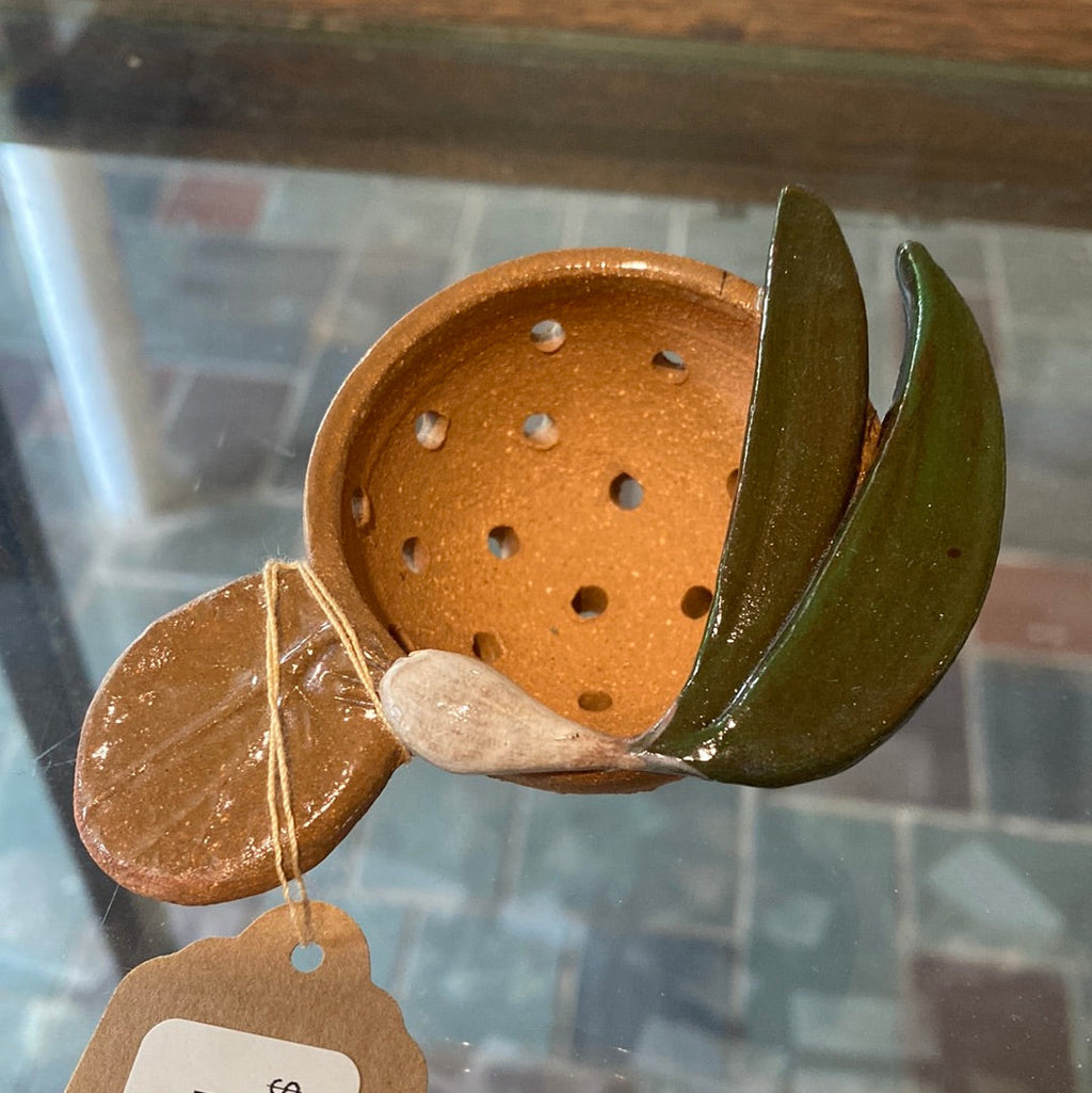 Tea strainer
