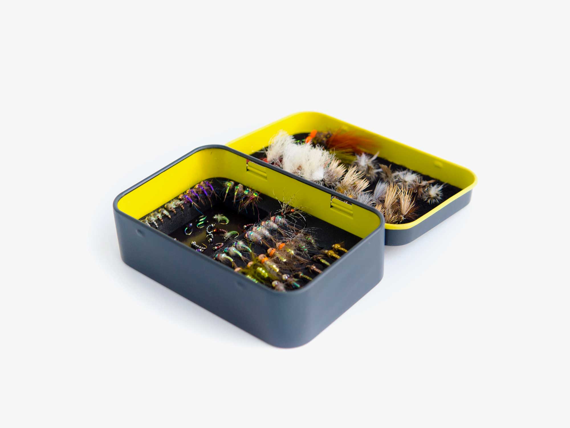 Small Fly Tin w/ Magnet